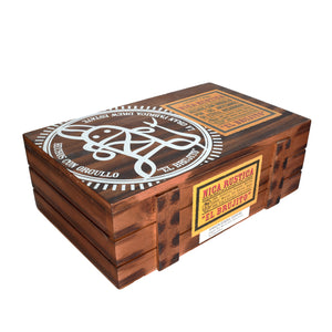 Nica Rustica Connecticut Broadleaf Toro